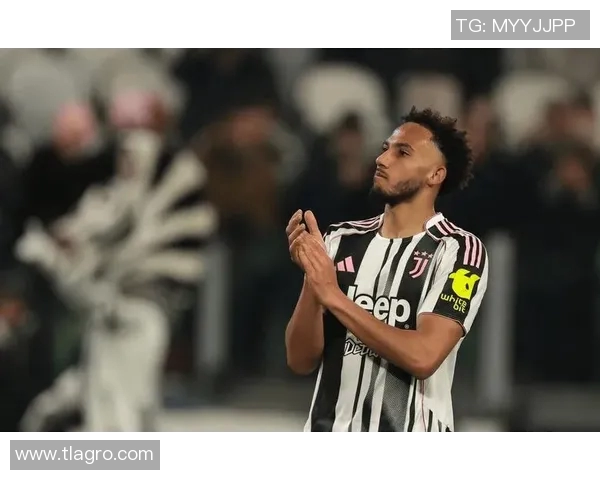 足球明星如今是否遭遇排斥现象分析与探讨