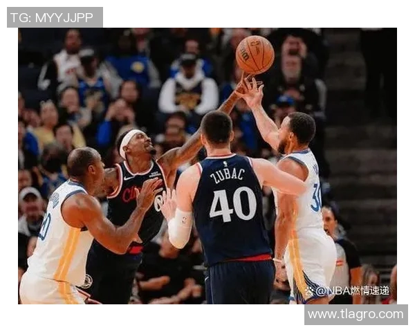 54勇士与快船的激烈对决谁能在这场比赛中笑到最后 54勇士与快船的激烈对决谁能在这场比赛中笑到最后